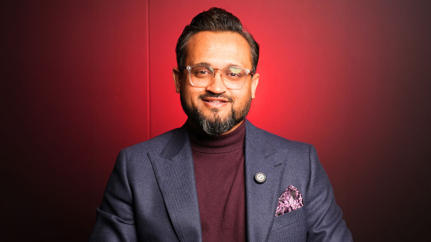 Yogesh-Sheta-Headshot-In-Redwide